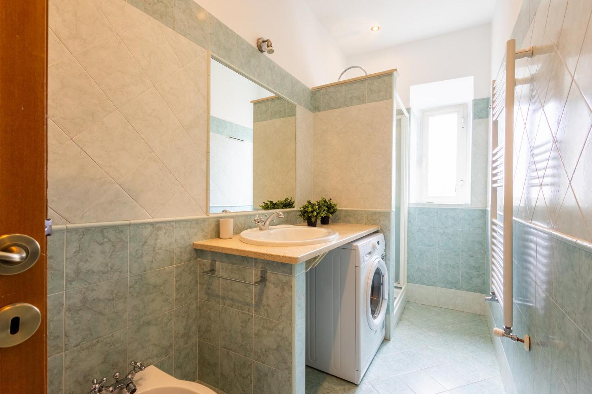 Iflat Spanish Steps Elegant & Spacious Apartamento