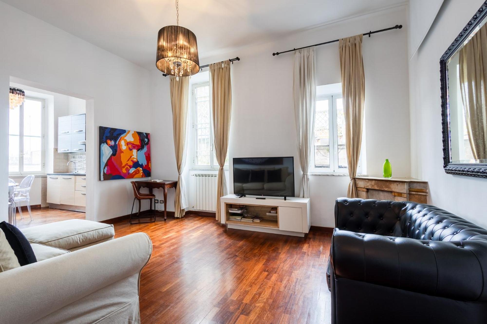 Iflat Spanish Steps Elegant & Spacious *